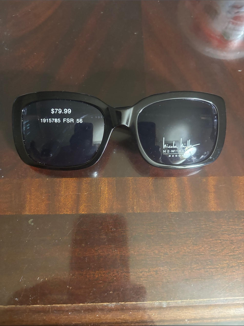 Brand new   Nicole Miller Black Square Women's Sunglasses
